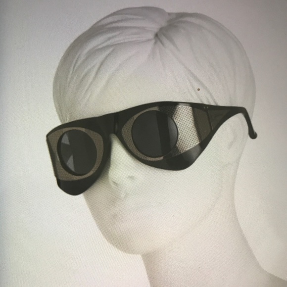 Linda Farrow sunglasses - Picture 8 of 8